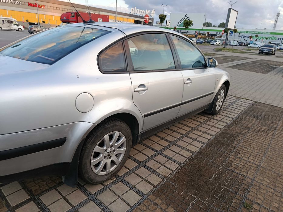 VOLKSWAGEN Passat 2003 — imagine 4
