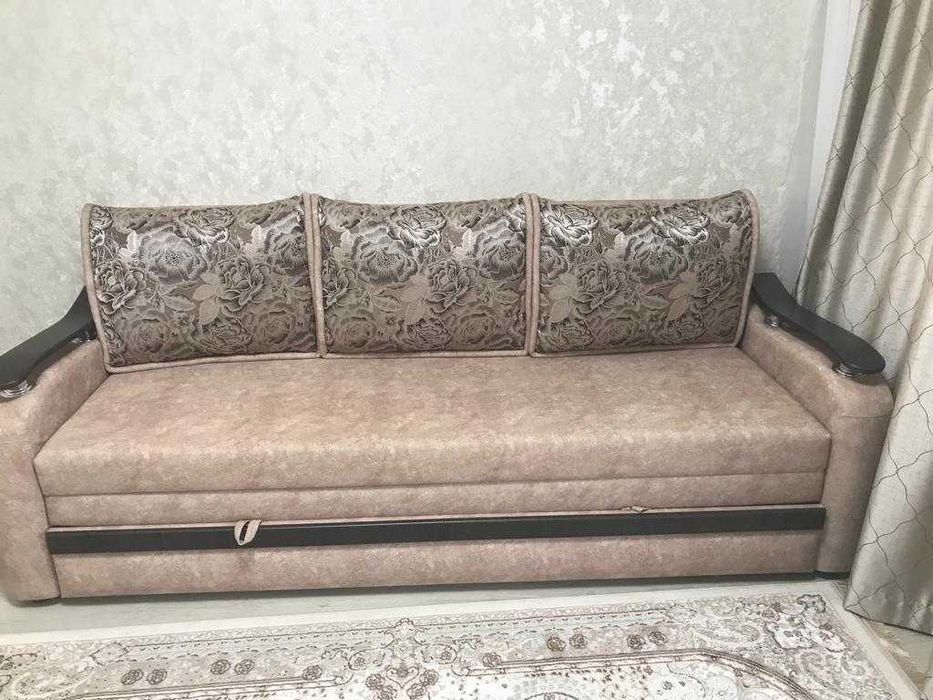 Диван 2 х местный, раскладной