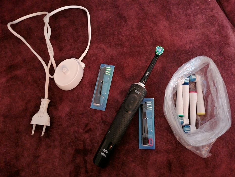 Periuta de dinti electrica Oral-B Vitality Pro
