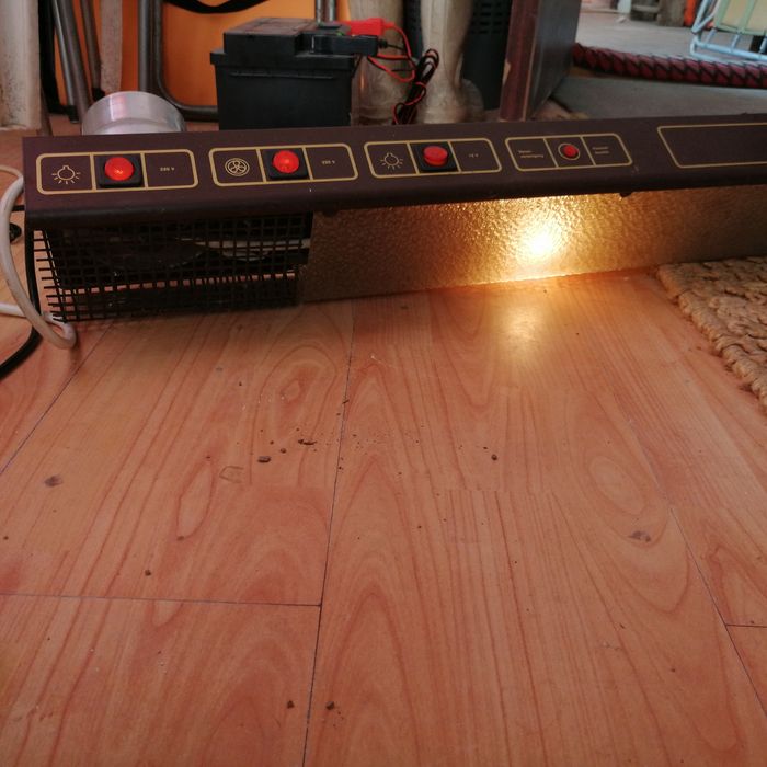 Dezmembrez rulota Knaus,  baia, frigider, alte piese etc.