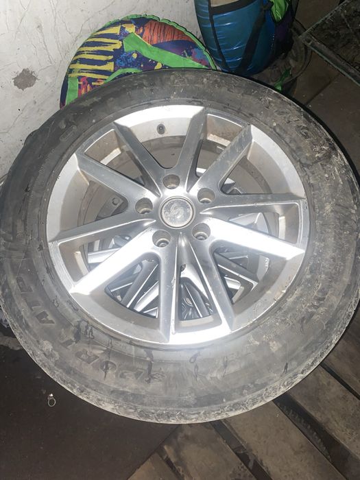 Продам летние шины на дисках