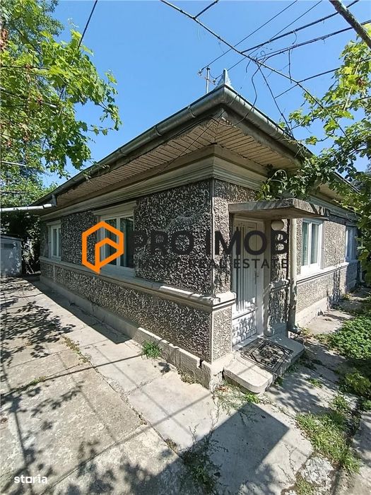 Casa tip parter zona Spiru Haret