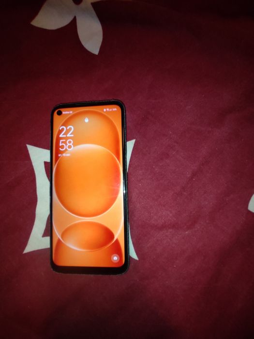 Realme 8 5G. 4-64 сотилди