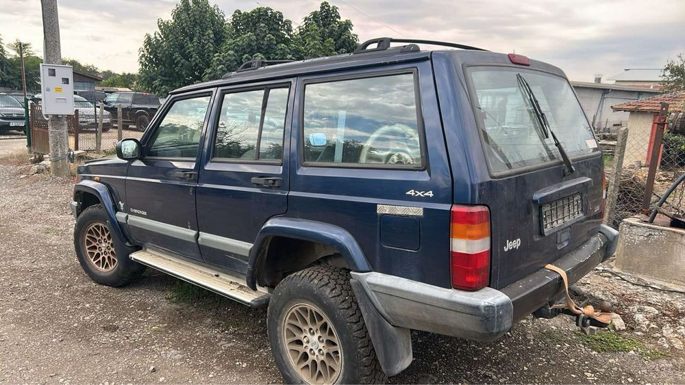 Jeep Cherokee xj 2.5 НА ЧАСТИ