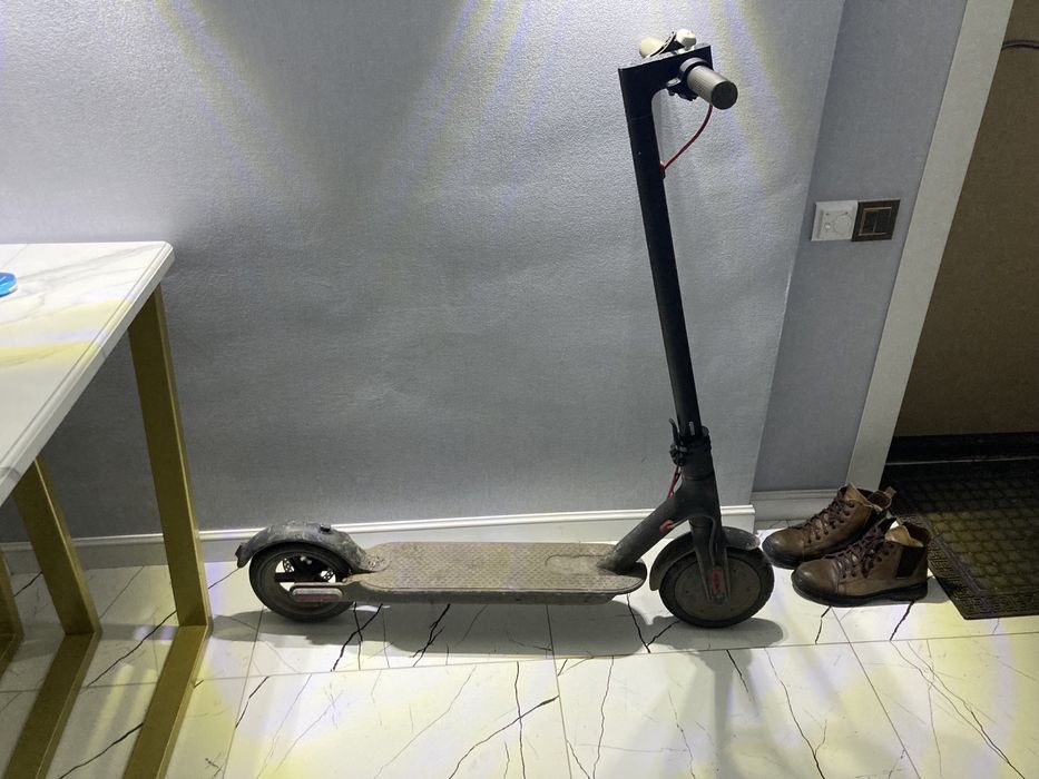 Продам электросамокат