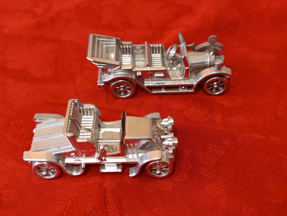 Статуэтки , машинки , шкатулка ( пудреница ) СССР