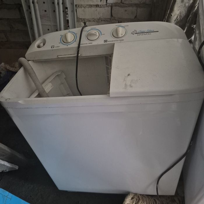 Стиральная машинка полуавтомат