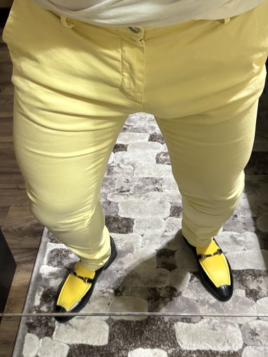 ZARA Luxury Chino Pants – Light Yellow Edition | Elegant Fit