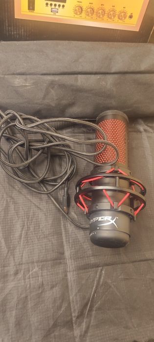 Микрофон HyperX QuadCast