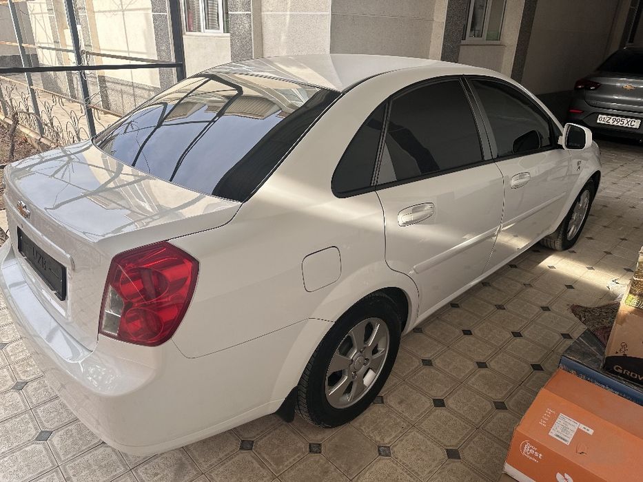 Gentra 2023yil 16.000km  avtomat karopka