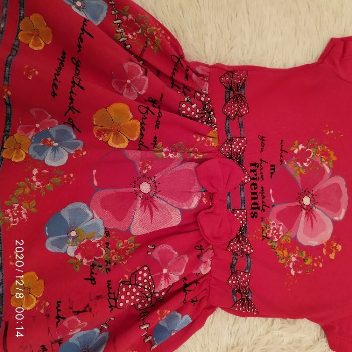 Платье новое на девочку д325