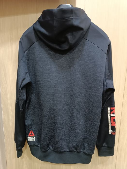 Спортивная  толстовка Reebok