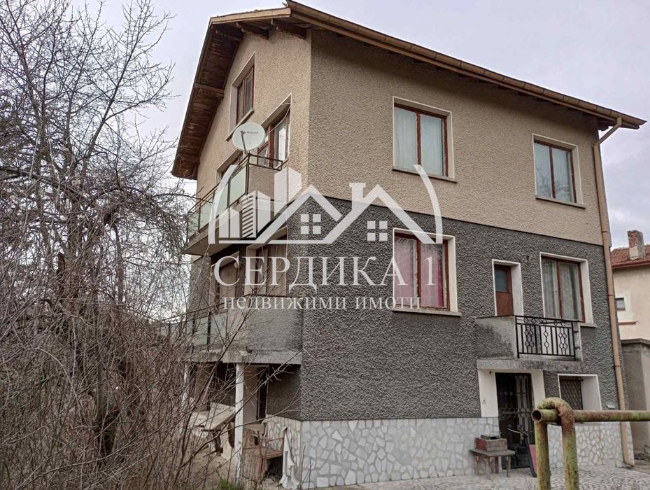 Продава се Къща в с. Хераково, Област София-област - 180 кв.м за 731 €/кв.м - Снимка #1