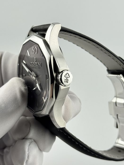 Наручные часы Corum Admirals Cup Legend