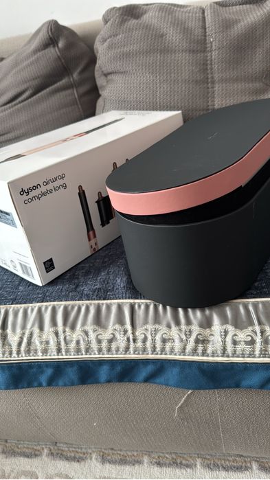 Продам дайсон новый