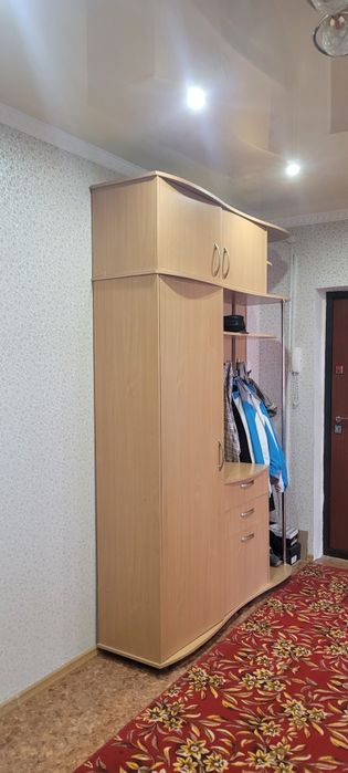 Продаётся гарнитур прихожие  б/у.