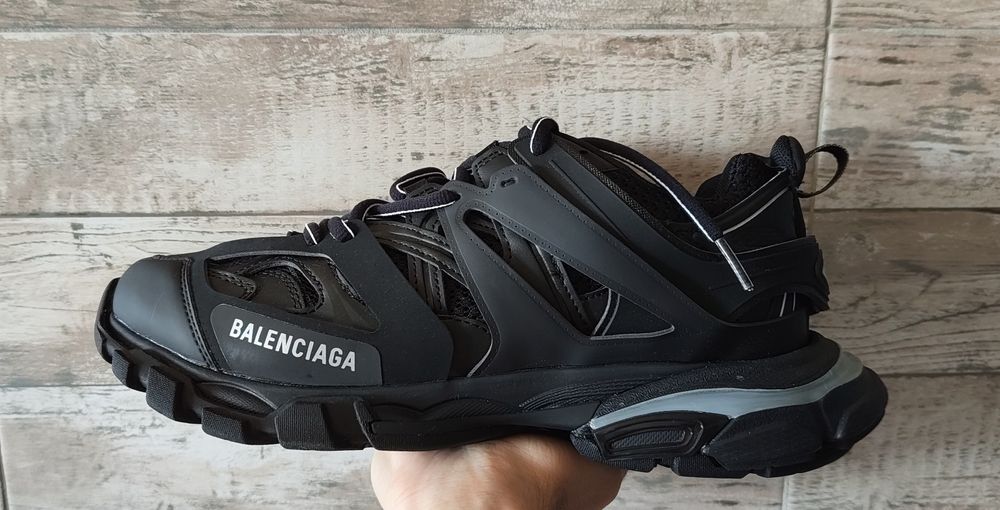 Balenciaga track LED