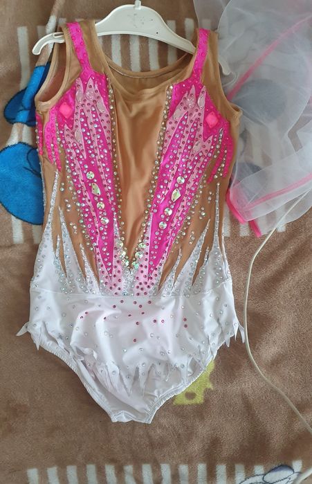 Трико за художествена гимнастика