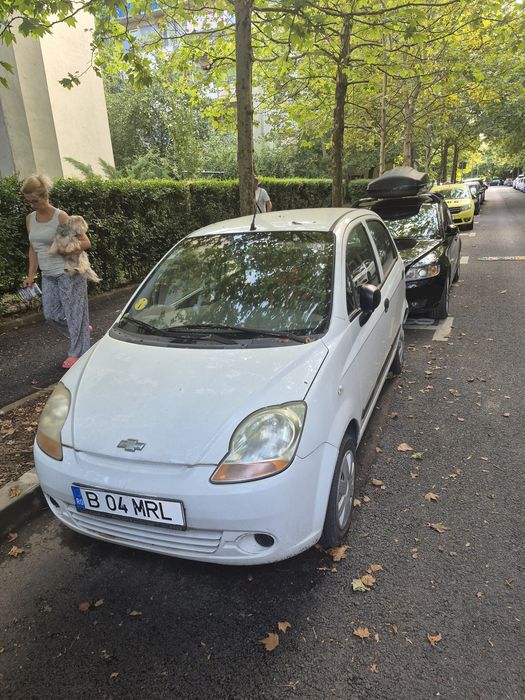 Mașina chevrolet spark