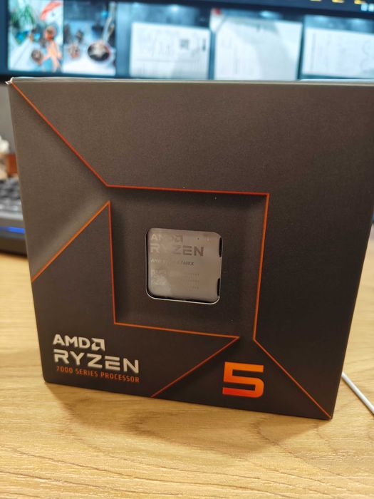 Процесор AMD Ryzen 5 7600X Box
