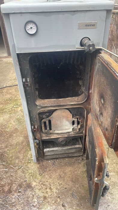 Чугунен котел на твърдо гориво Sime Solida 16.3 KW