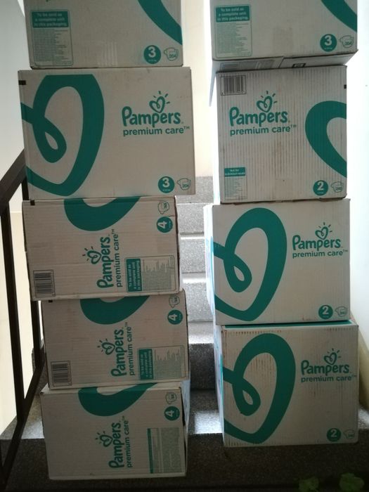 Pampers premium care, мокри кърпички и други