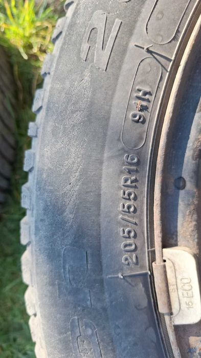 Продавам 4 бр. зимни гуми BF Goodrich g-Force Winter 2 – 205/55 R16