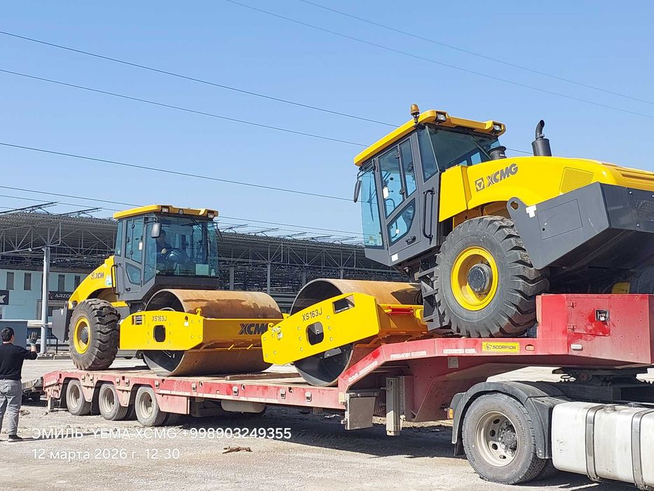 XCMG XS163J  механический одновальцовый каток 16 тоник