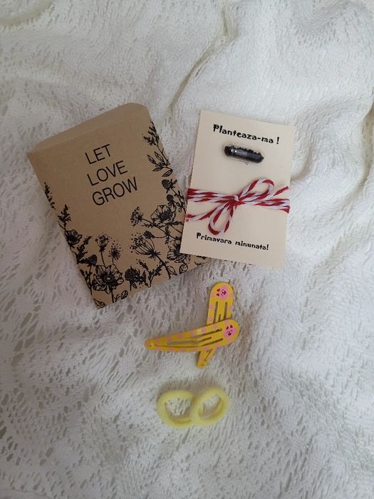 Martisor capsula pentru fetite