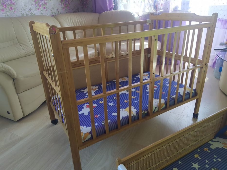 Кровать с люлькой