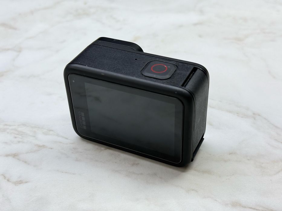 GoPro Hero 10 + Enduro  батерии + Max lens mod + Volta battery grip