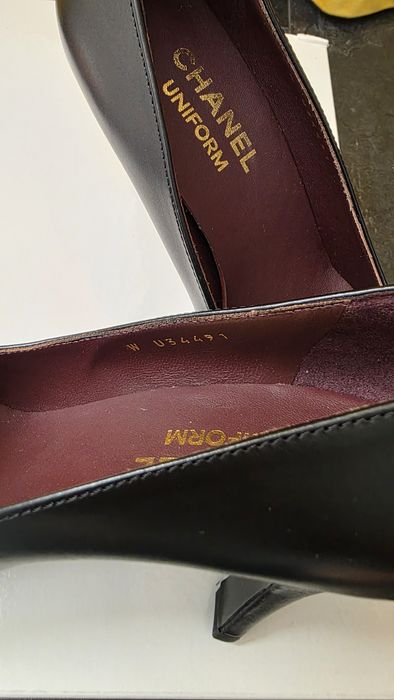 Pantofi cu toc Chanel