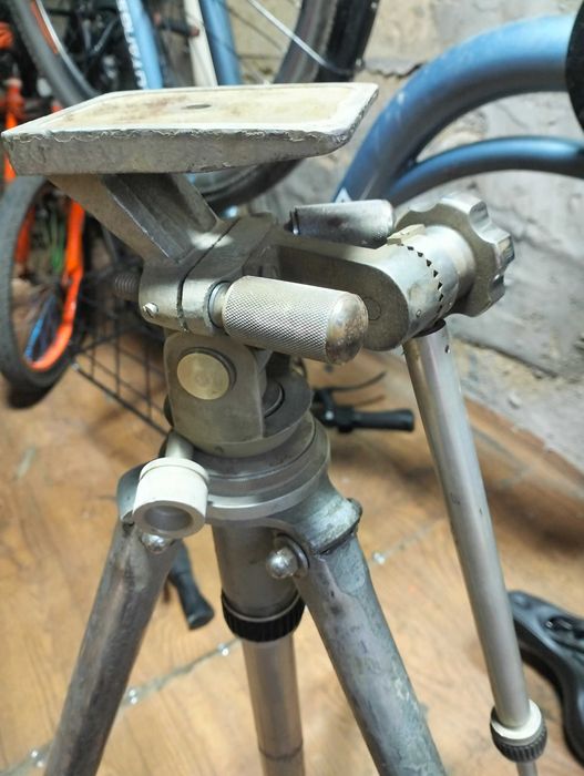 штатив большой больше 2 метра