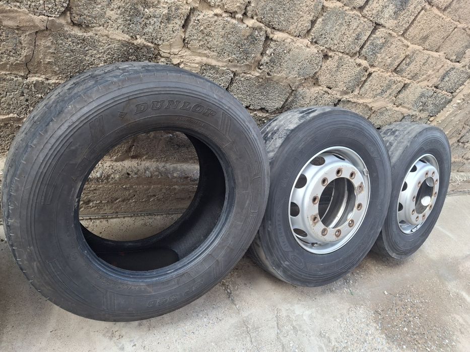 Продам шину на рулевую 385/55/22,5