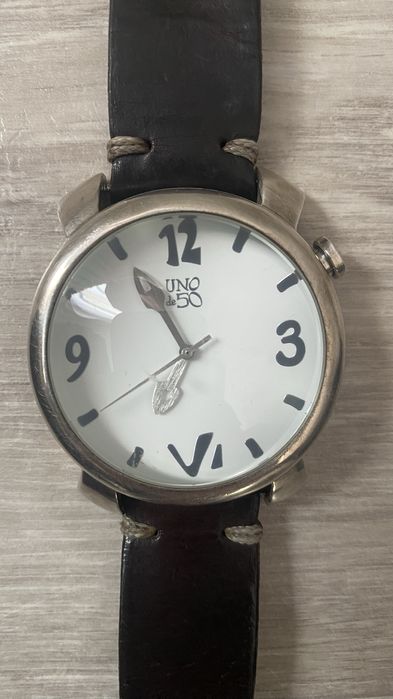 Продам часы  в хорошем состояние