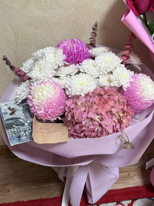 Свежий букет гулдер бар