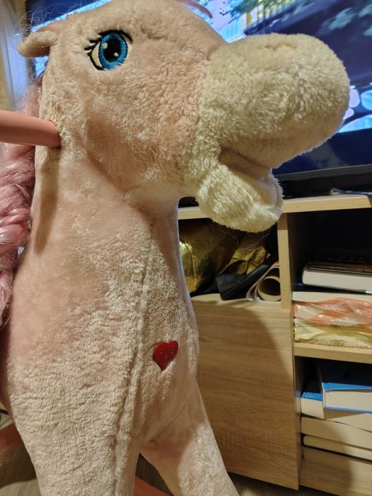 Розово люлеещо пони