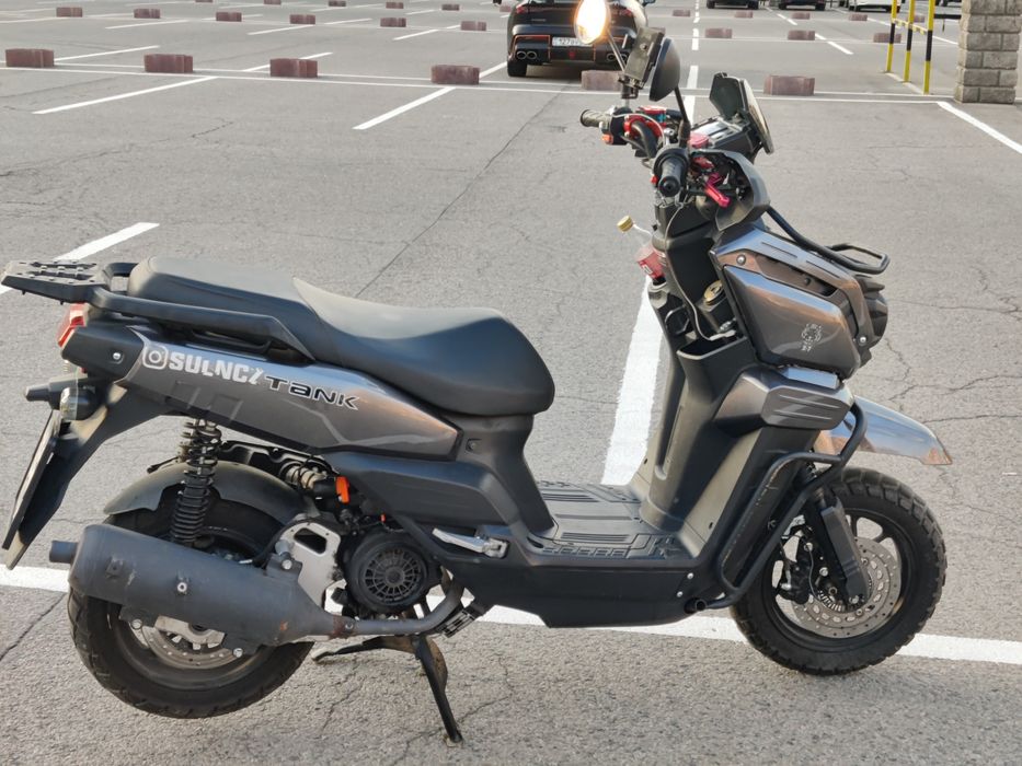 Скутер TANK Urban 150