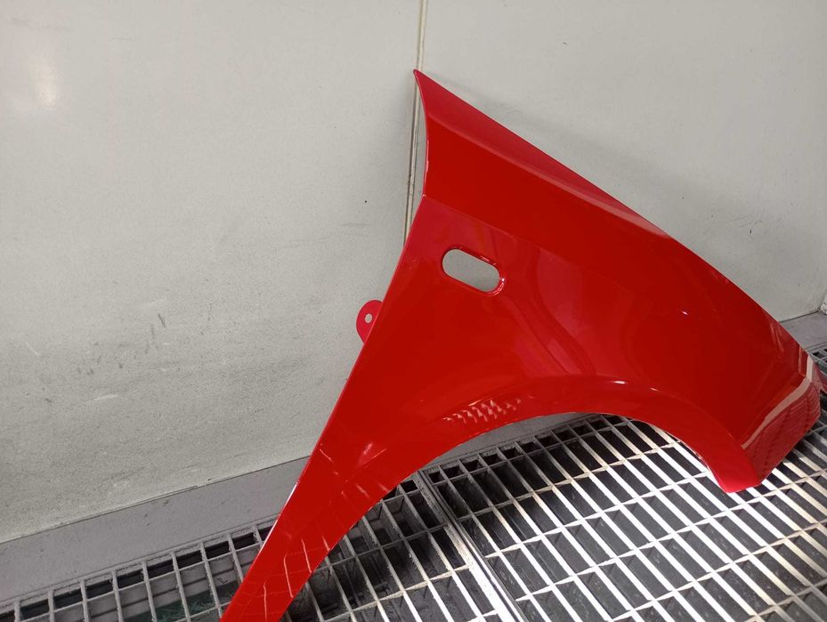 Aripa Fata Dreapta Seat Ibiza 2005-2009 (S3H (Rosu))