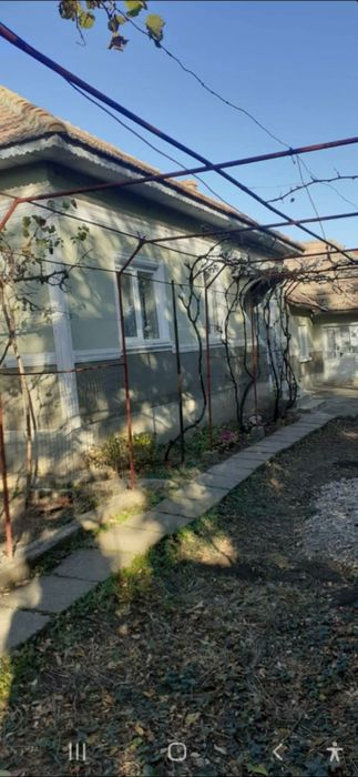Casă cu 3005mp. 3,7 ha. Agricol ,Brastavățu  Olt