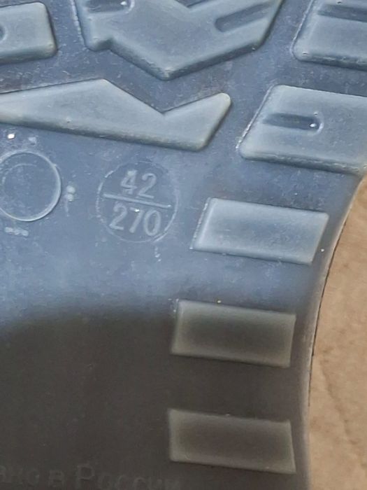 Продам спецобувь зимняя