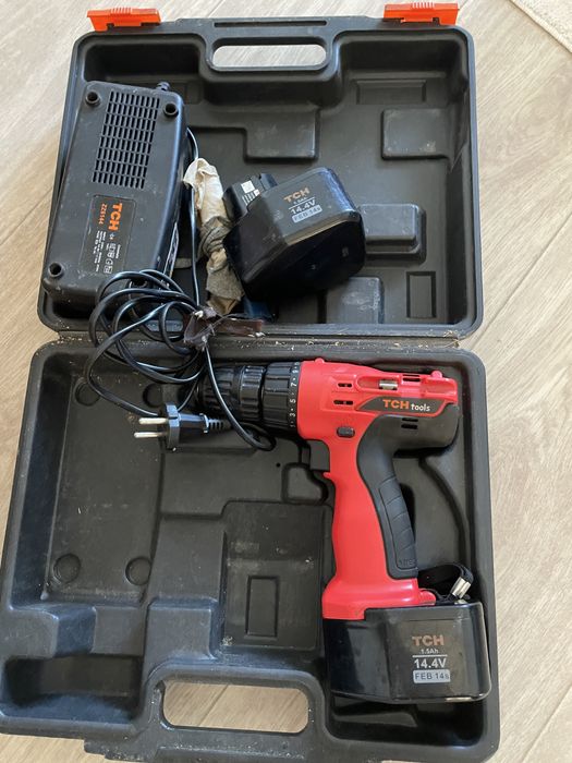 Шуруповерт шуруповерт