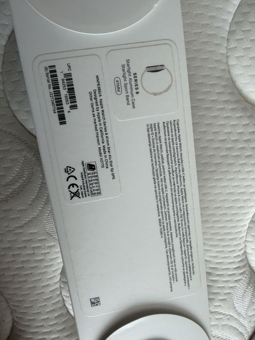 Apple watch series 8 41mm Starlight Aluminium Case