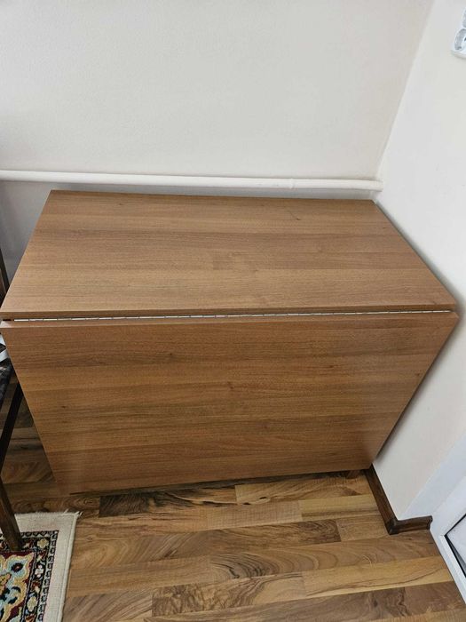 Set masa extensibila cu 6 scaune