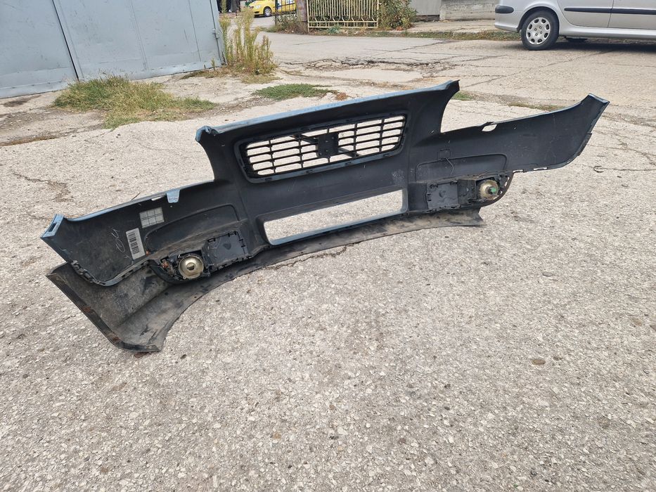 Предна броня за VOLVO C30