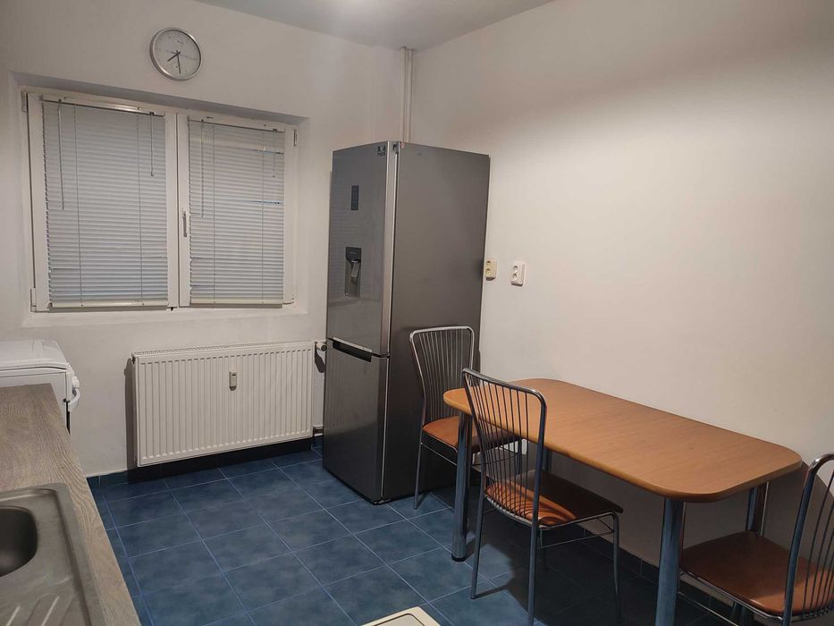 Inchiriez apartament 2 camere si loc de parcare, Crangasi - Vedere 6