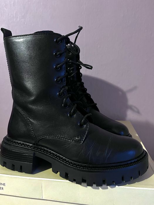 Дамски кожени боти LASOCKI - 39 номер