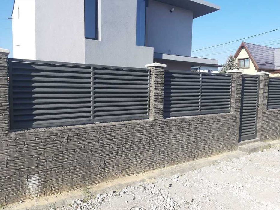 Vand garduri si porti