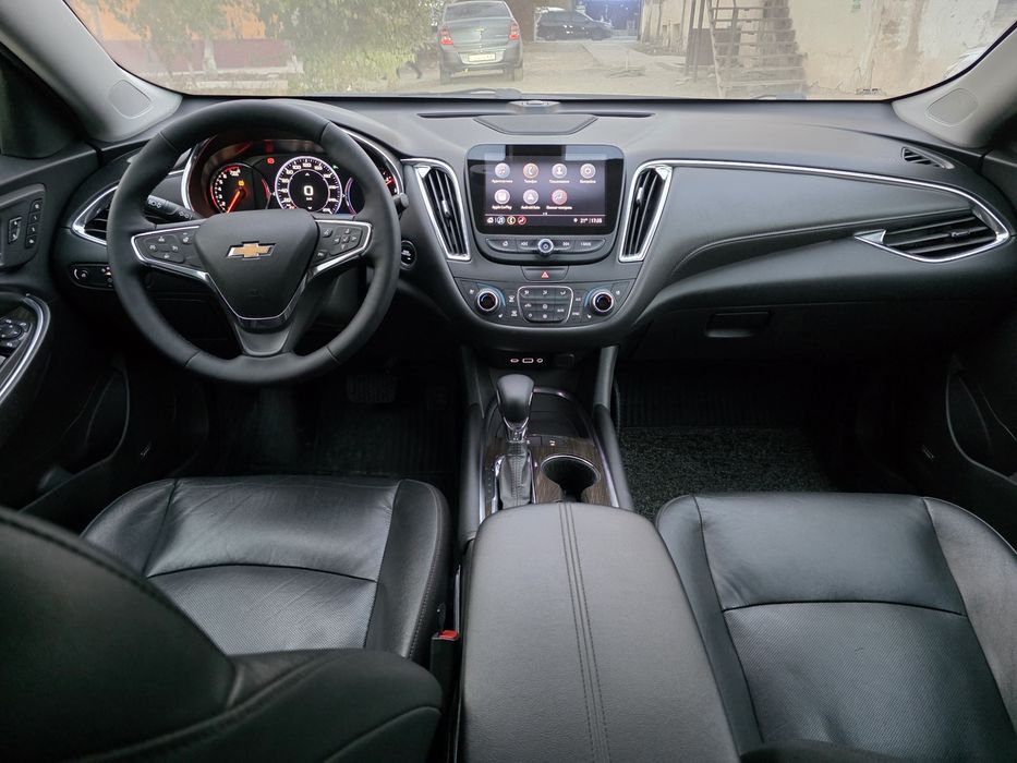 Продам Malibu Premier 2022