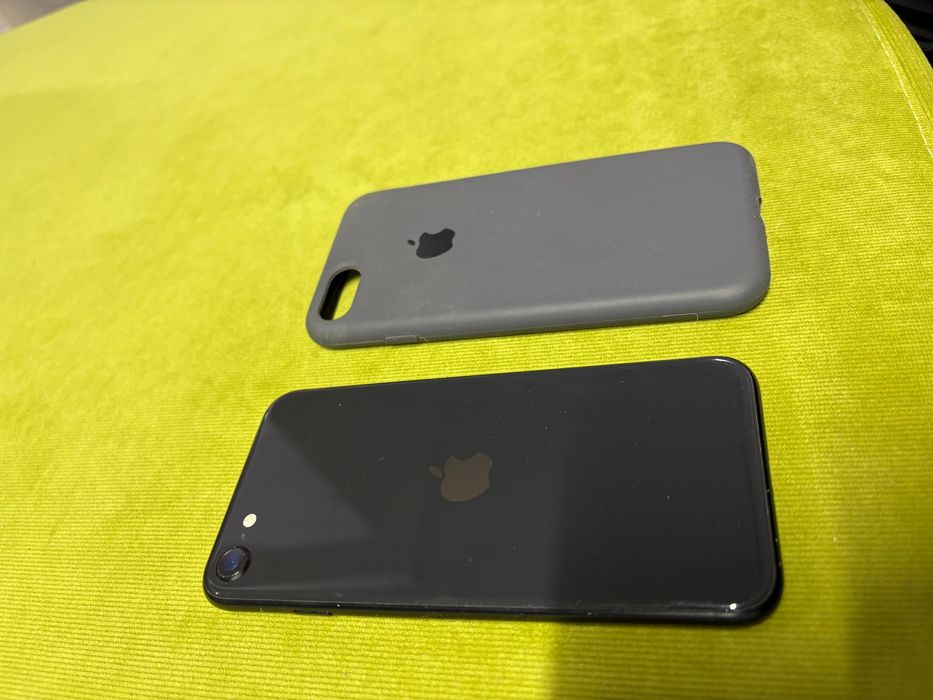 Обменяю Iphone se